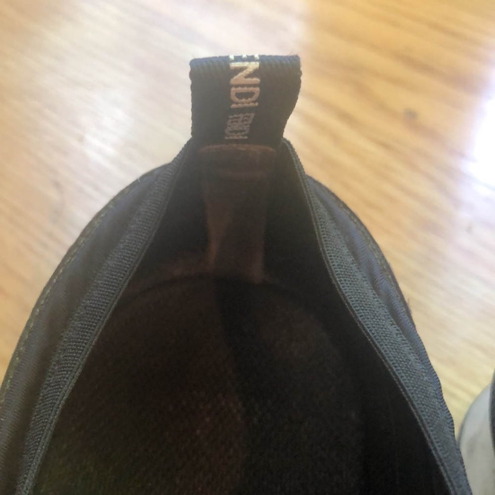 Fendi Slip On Flats, Black, Size 39 in Good Used Condition - Picture 4 of 13